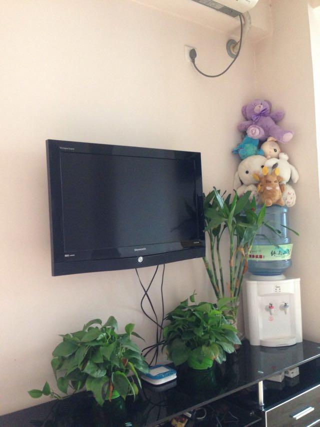 晒晒我的新家,1200元的出租屋,灶台就在床边,厨房很特别