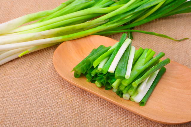 大脑|多吃葱蒜能防胃癌?葱蒜的正确吃法,现在知道还不晚