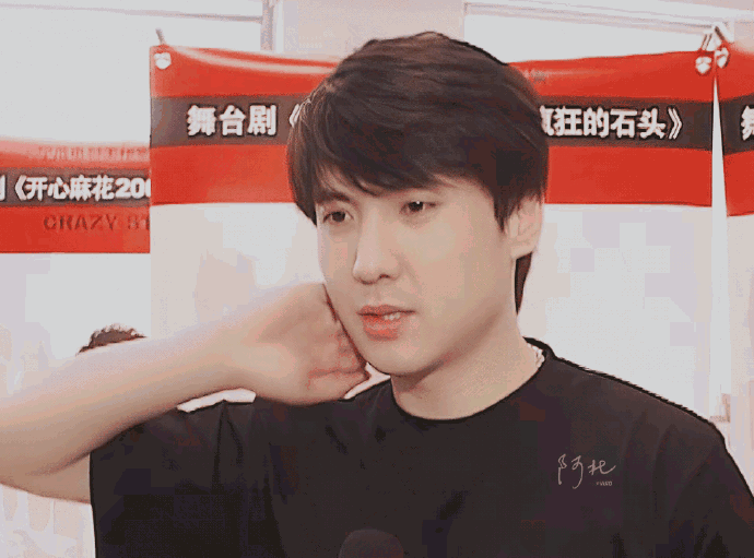 氨基酸 沈腾宣布减肥成功！半年普拉提瘦下20斤，颜值重回“军艺校草”
