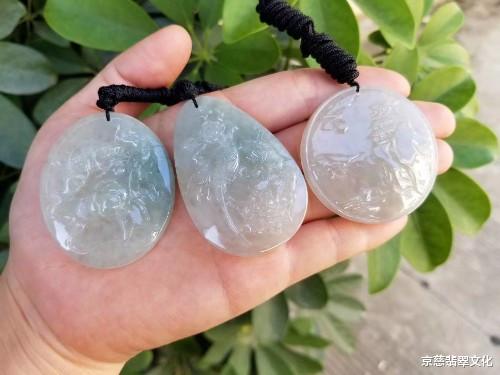 小姐姐|小姐姐1000捡漏的莫西沙料子，不曾想一刀切开起货，竟翻了好几十倍