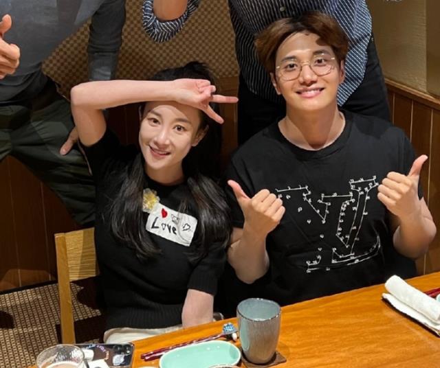 金恩圣|矢野浩二晒天天兄弟聚会照，金恩圣携张檬到场，欧弟比耶引回忆杀