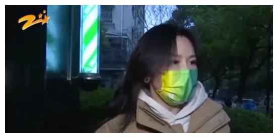 浙江杭州，王女士去一家理发店洗头，一来二去，竟然在店里做了妇科检查