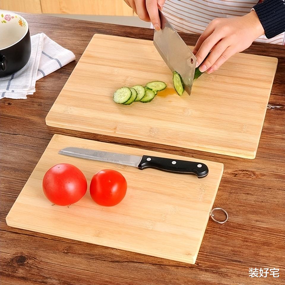 不管抠不抠门,家里这5种用品都要定期更换,小心影响“健康”!