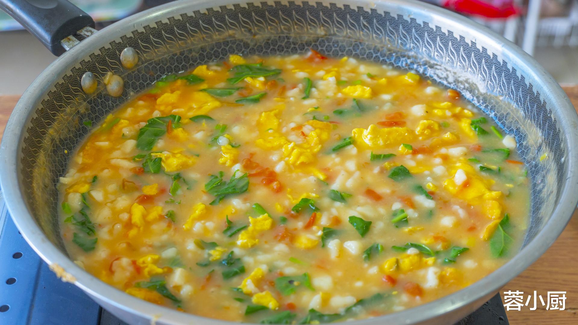 秋日进补要忌嘴,小心伤脾胃!提醒:少吃姜和桂圆,多吃6样才对