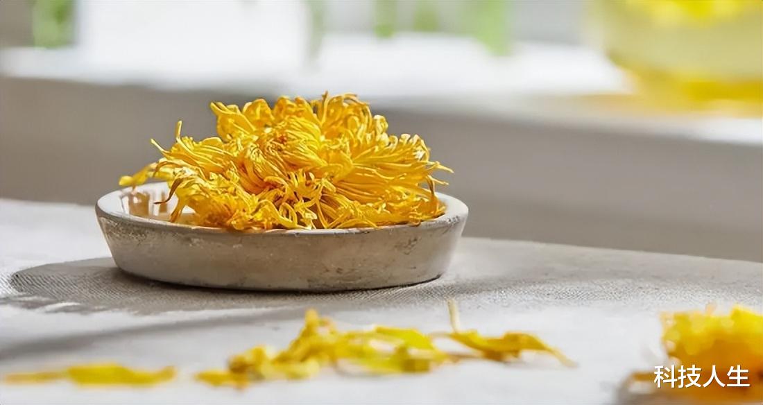 茶叶|泡茶叶还在加热水？难喝正常，教你2个技巧，让茶汤更加鲜香