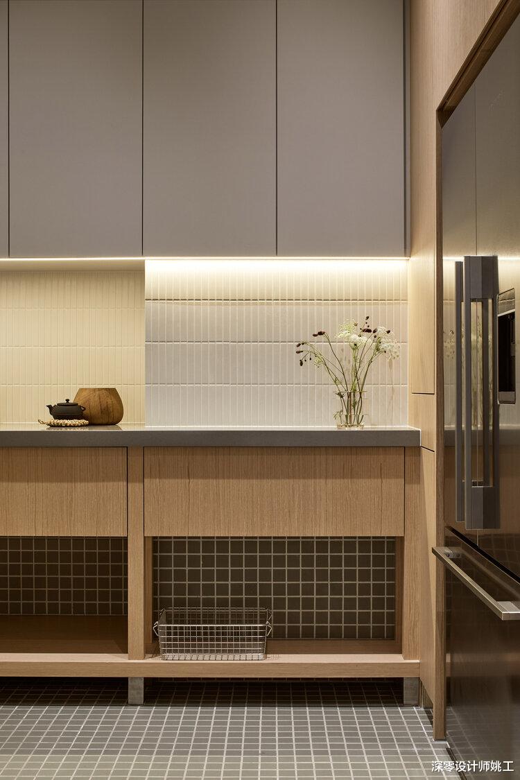 113㎡现代复式,四周被绿植环绕,沉浸于原木风中,轻松自在