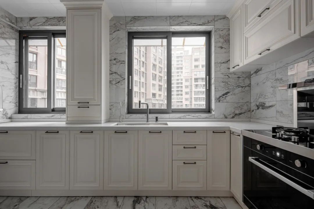 菡萏怡景丨法式的优雅不只属于年轻人 ,突破传统,打破界限!!