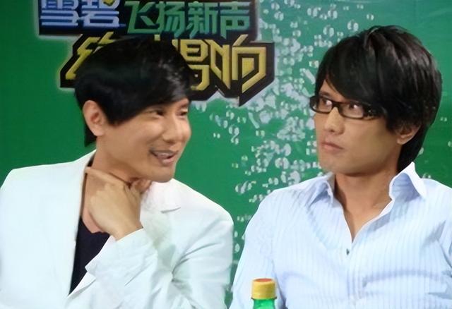 包小柏|包小柏：妻子是圈外人，53岁痛失爱女，守灵那天与哥哥抱头痛哭