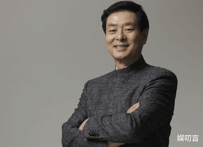 濮存昕|濮存昕的“消失”，究竟是时代抛弃了他，还是演艺圈的“悲哀”？