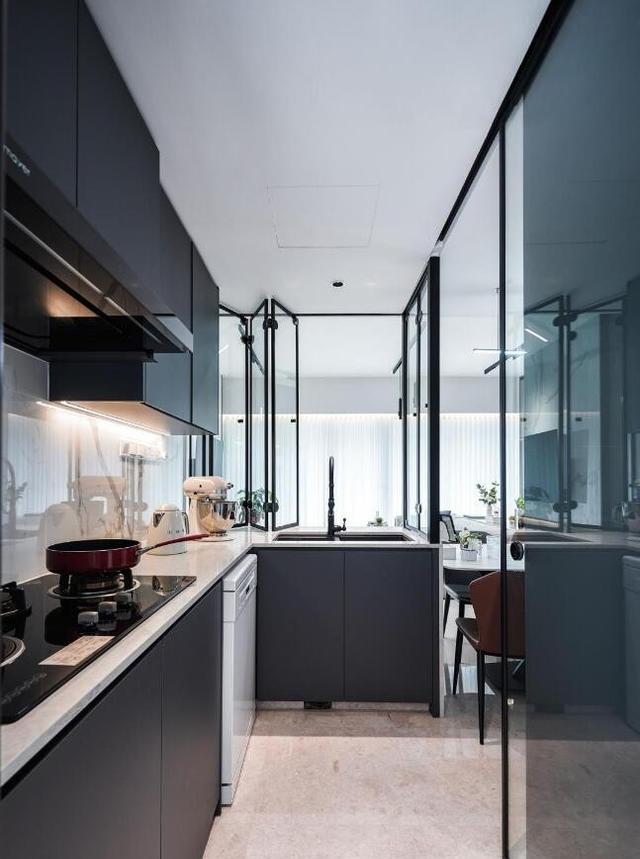 越高级的空间，越不需要刻意营造，他138的家，那叫一个与众不同