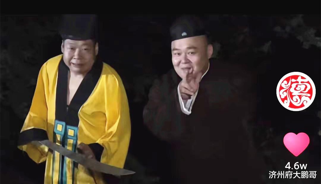 李鹤彪|德云社小短剧开播,郭德纲旁白,张云雷开嗓惊艳,李鹤彪太像坏蛋