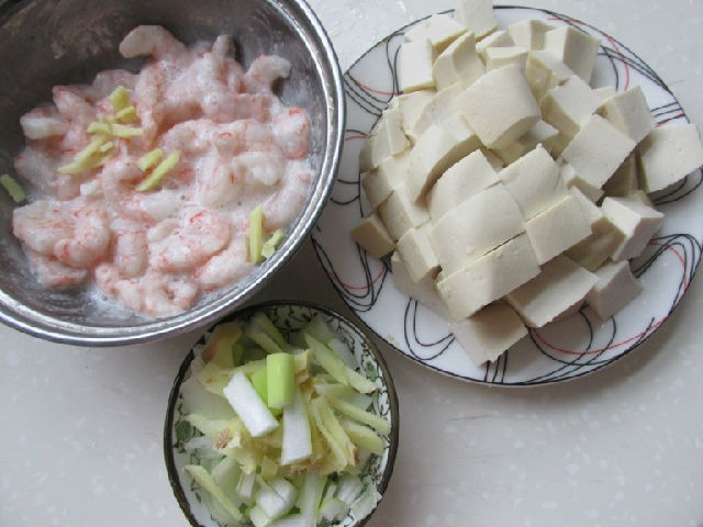 你会做虾仁和豆腐？这样做比吃肉香，入口滑嫩鲜美，做法简单又好吃