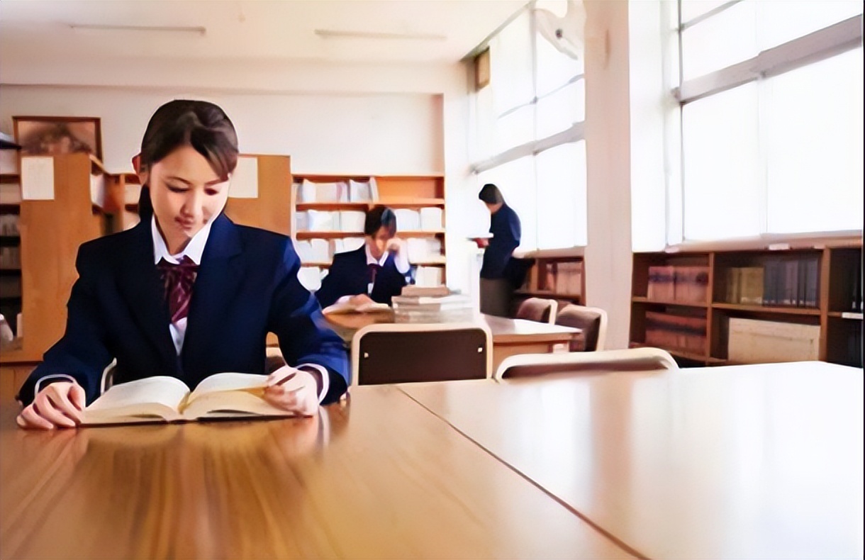 国企|国企单位年年招人，为啥大学毕业生却很少进得去？业内人给出答案