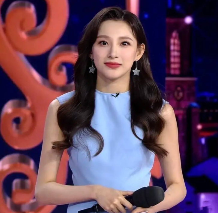 马凡舒|央视春晚颜值担当马凡舒，教育经历被扒出，“泳裤”成黑历史