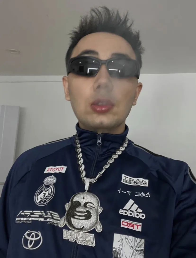 新疆维吾尔自治区|那奇沃夫大破防!打字结束beef,小白为其发声