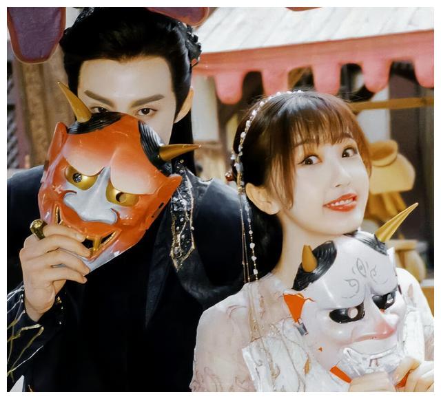 苍兰诀|挤眉弄眼，硬装可爱？《苍兰诀》小兰花，把“做作”玩出花了