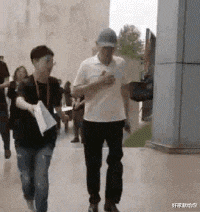 人物设定|“我就是个戏子”！葛优的“清醒”，会让多少膨胀的明星脸红？