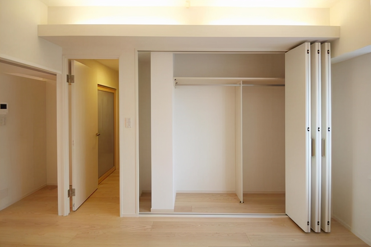 去衣柜化的卧室到底好不好？尝试过的朋友，都觉得好“爽”！