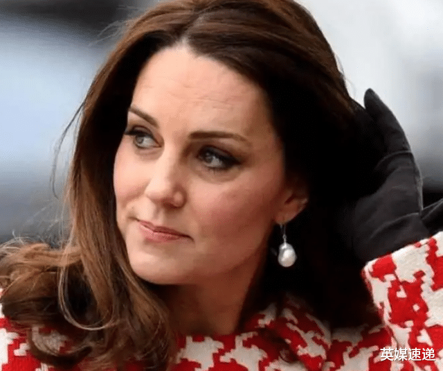 威廉|凯特在出访工作中承认自己的美貌是“假的”?告诉路人:全靠化妆