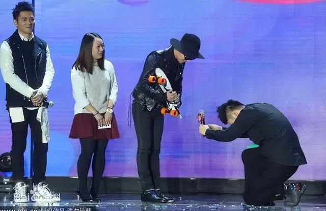 主持人|给湖南卫视的十大主持人排个名,“快乐家族”3人垫底,汪涵排第2