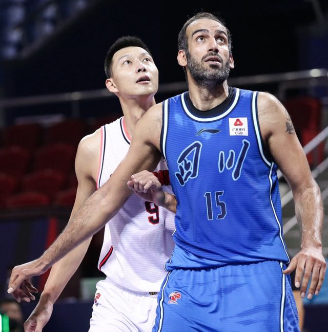 翟晓川|广东输掉了除深圳外所有前八的球队！季后赛他们靠什么重回巅峰？
