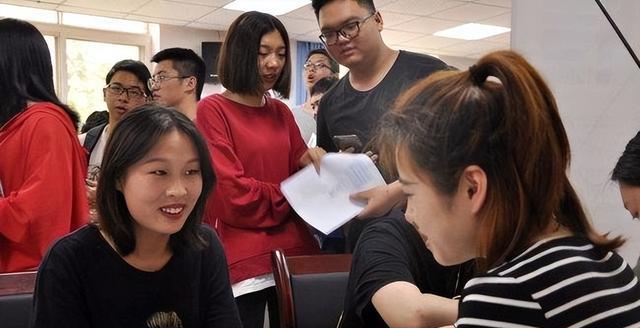 nba选秀|男生考上专科，晒通知书遭群嘲，网友看到这5个字后就不淡定了