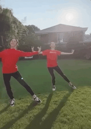 苗苗|苗苗再次和妹妹共舞,穿古装仙气十足,网友:非要让妹妹出道吗