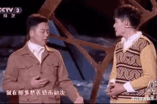 刘奕君|51岁“张警官”舞台表演被质疑占小鲜肉便宜？事实却是亲爸带娃！