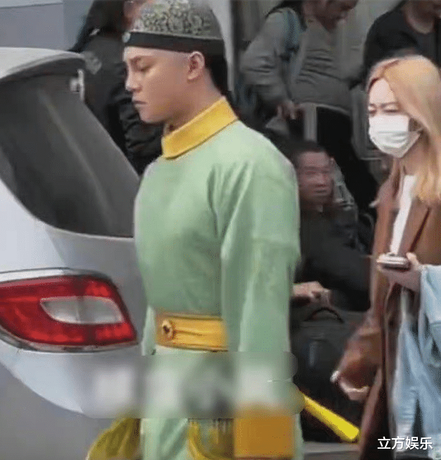 尹正|尹正新剧路透曝光，不堪网友吐槽，发文“反内卷”：我丑我知道