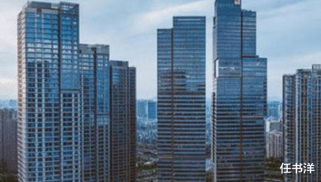 房价|还记得那位一口气买了十套房,月供百万差点破产的女孩吗?她现状成这样