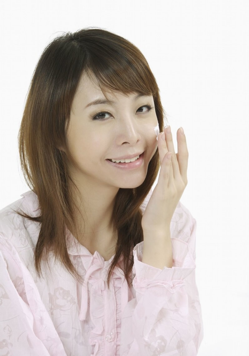 发际线 发际线高显老又土气，用了这些小办法，可以拯救发际线.