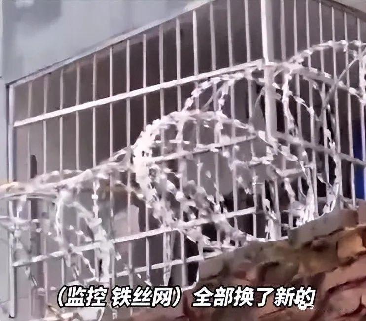 胡鑫宇事件进展,上千名群众继续寻找,致远中学却忙着换铁丝网