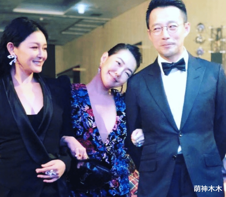 阿雅|称霸娱圈的华冈七仙女，唯有丑小鸭阿雅逆袭，其他人各有各的不幸