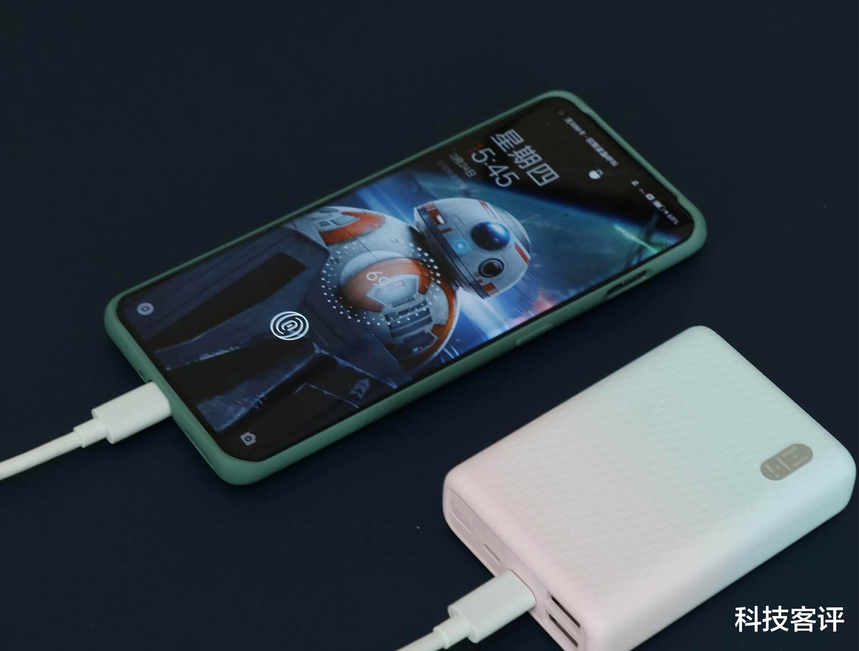 充电宝|充电宝外观也能这样好看?紫米10000mAh高颜值便携充电宝体验测评