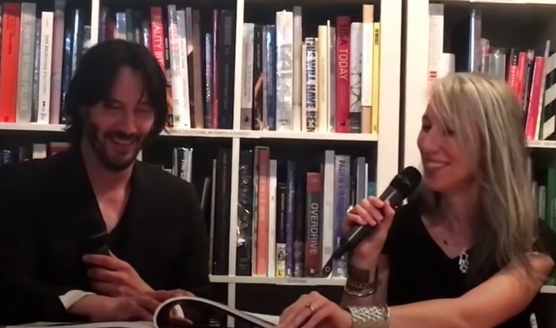 基努·里维斯|基努·里维斯前半生情路坎坷，20年后再遇真爱，48岁女友像「长辈」