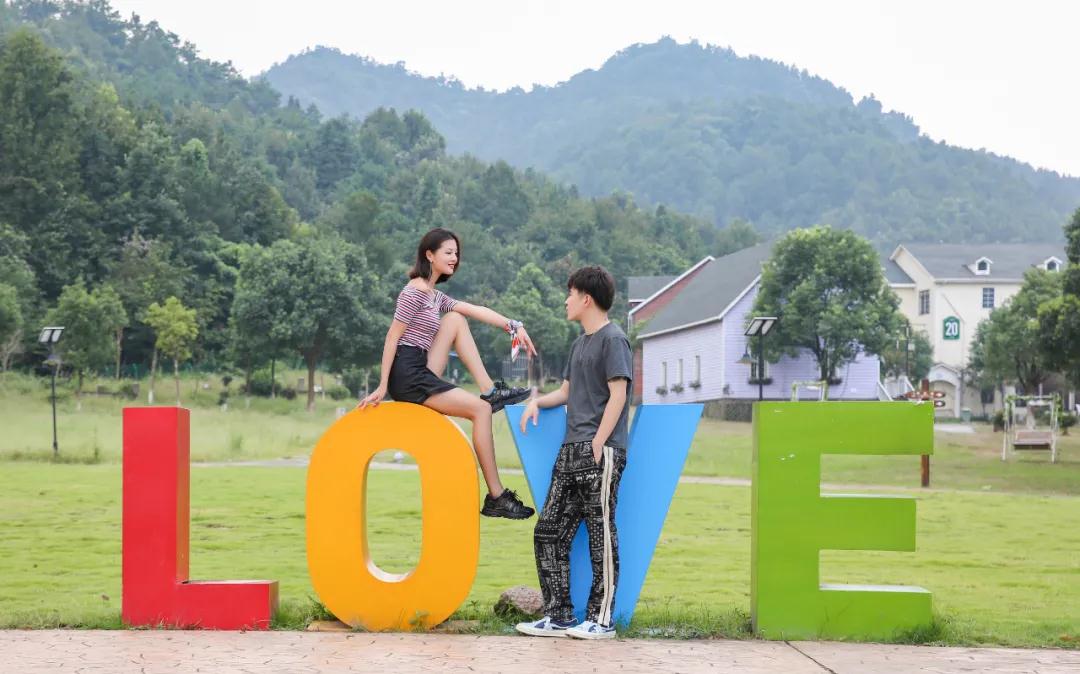 阿兰拉格达|元宵节牵手情人节|带上他&她出发打卡爱情圣地——巨石山