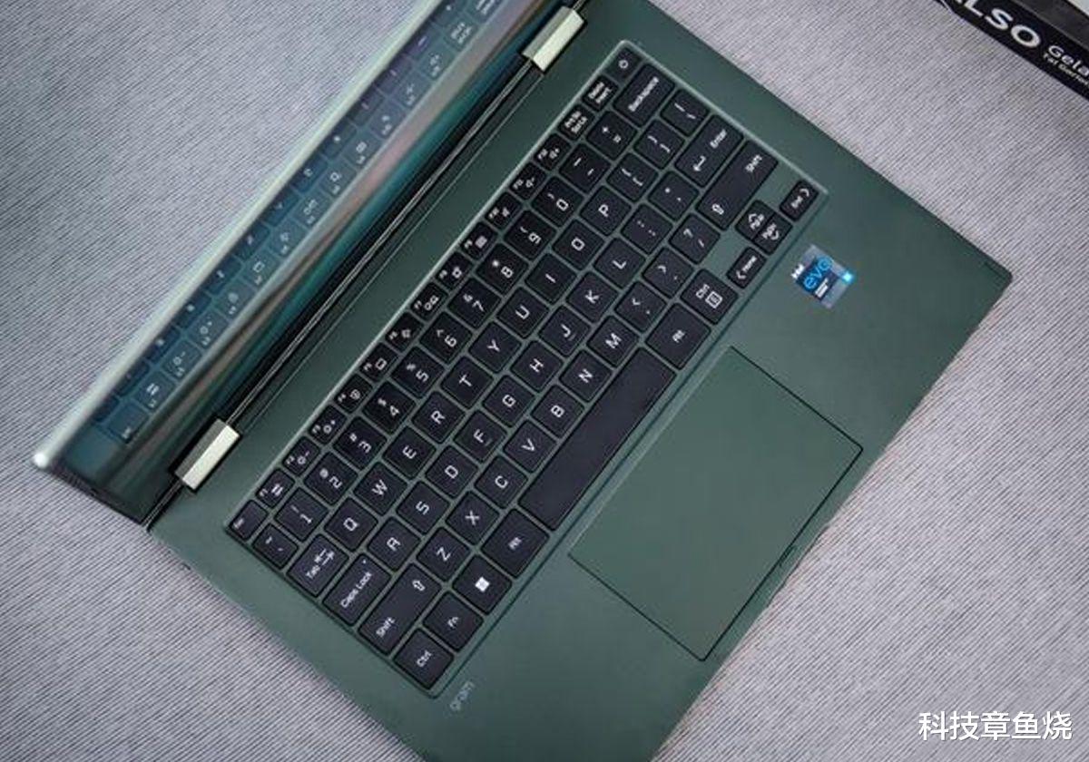 OPPO|设计师的外勤利器，LG gram二合一笔记本体验