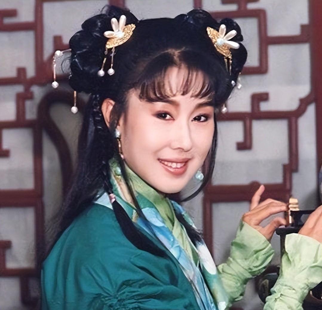 新白娘子传奇|《新白娘子传奇》还在讨厌李碧连？她才是全剧最可怜的姑娘