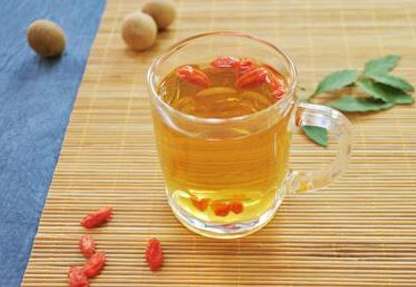 运动|喝枸杞水时,最好这个错误早改掉,很多人还不知道,难怪喝了白喝