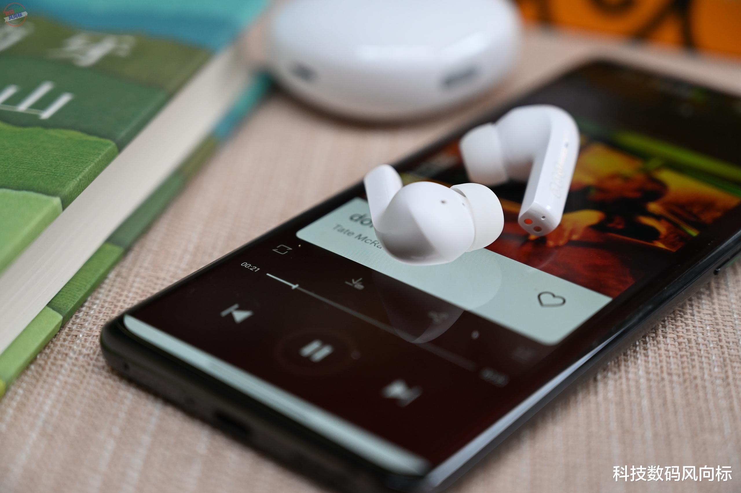 京东|小巧好听的真无线耳机，续航也很长，QCY T18上手