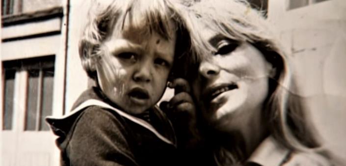 阿兰·德龙|阿兰·德龙为什么不肯认回自己的私生子？看孩子妈就知道咋回事了