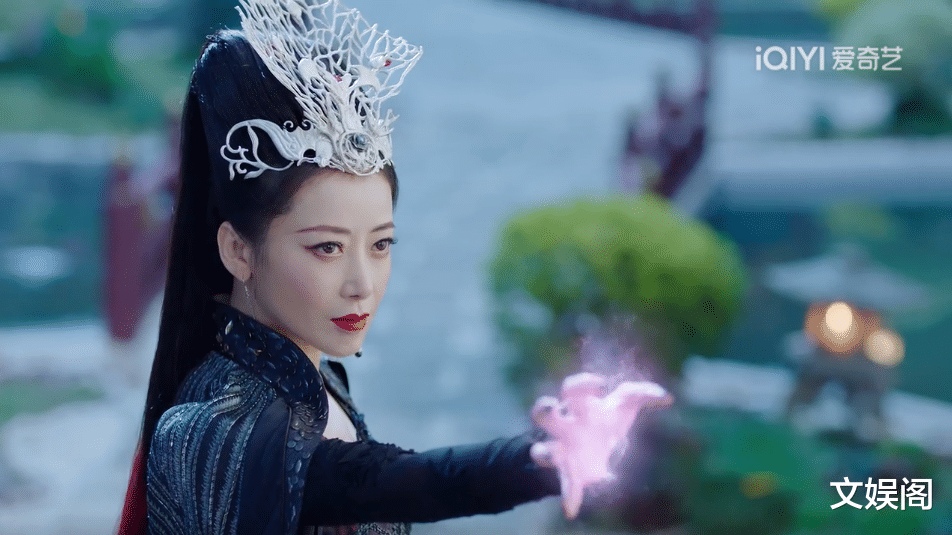 月歌行|明明是同一人，演完《卿卿日常》再演《月歌行》，愣是没认出来