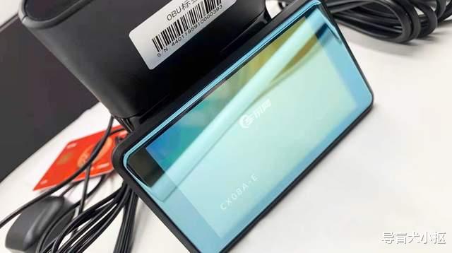 摄像效果堪比相机,体验一台行车记录仪,支持4g语音导航是亮点