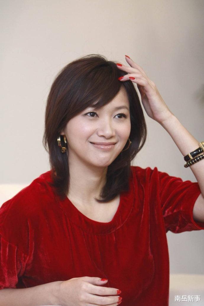 杨丽菁|貌美如花却至今未婚，这12位大龄女星，各有各的苦衷