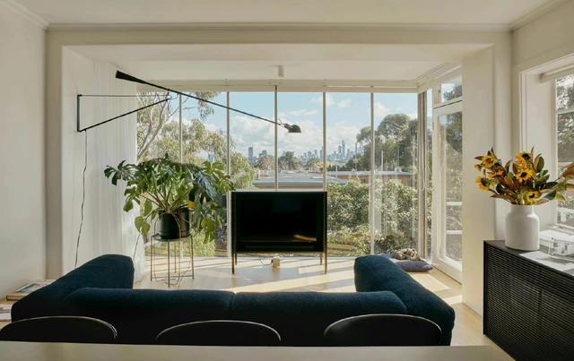 两套58㎡老房改造火了,不走统一精装修,各展现不同气质值得参考