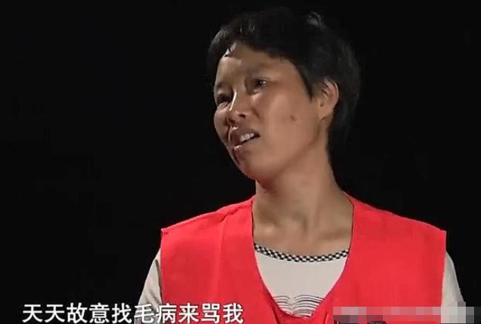 云南一男子自杀,妻子葬礼上哭晕,父亲却悄悄报警,为啥?