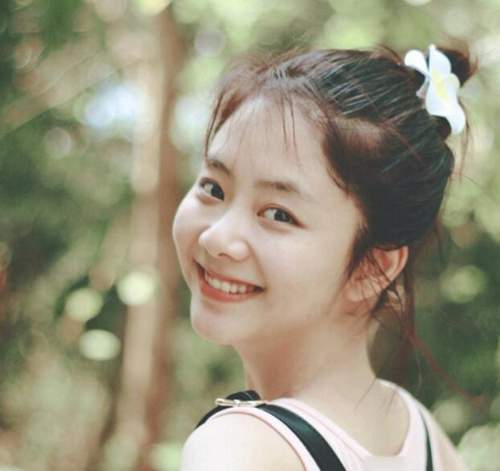 冯提莫|女演员为了戏路把娃娃脸微调,网友为其惋惜