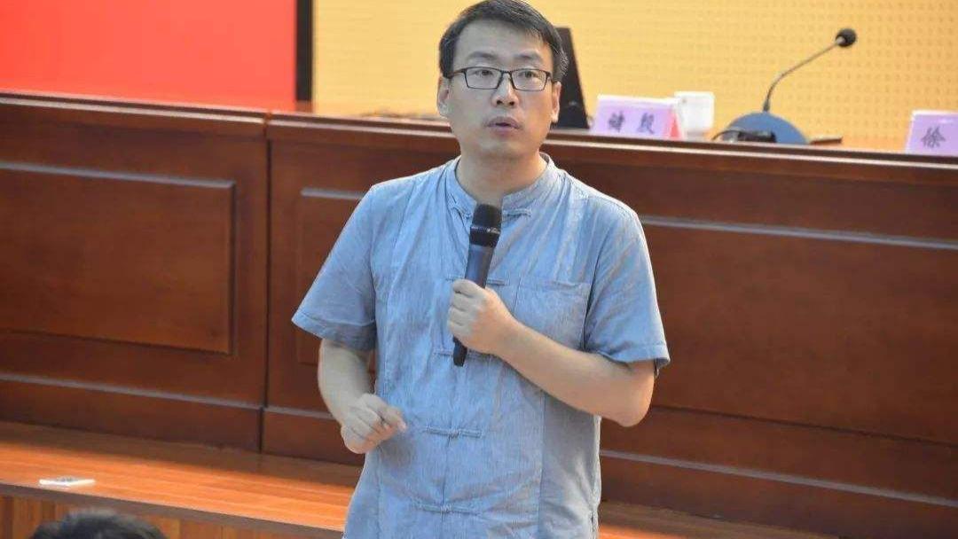 阿里巴巴|人大教授：双非院校的本科生，不要介意下工厂，办公室也有流水线