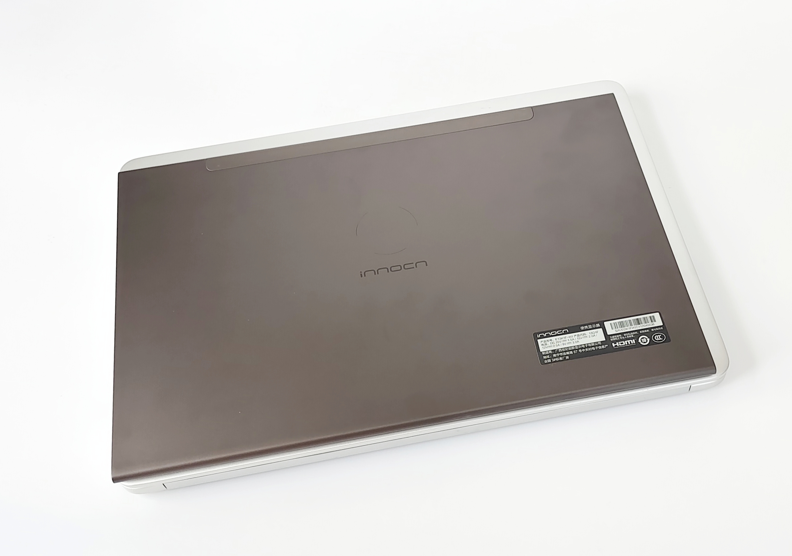 英特尔|游戏办公一屏搞定,INNOCN 13Q1F:更好用的便携显示器