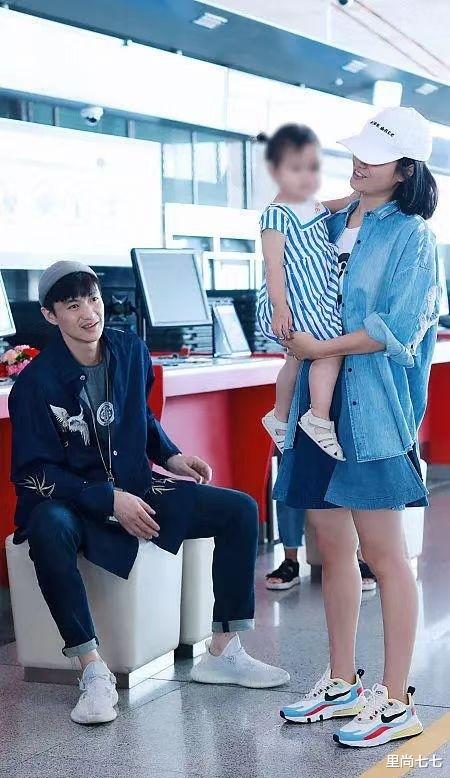 朱丹|周一围也有柔情一面，陪娃玩耍显慈父本色，朱丹刻意扮嫩显做作